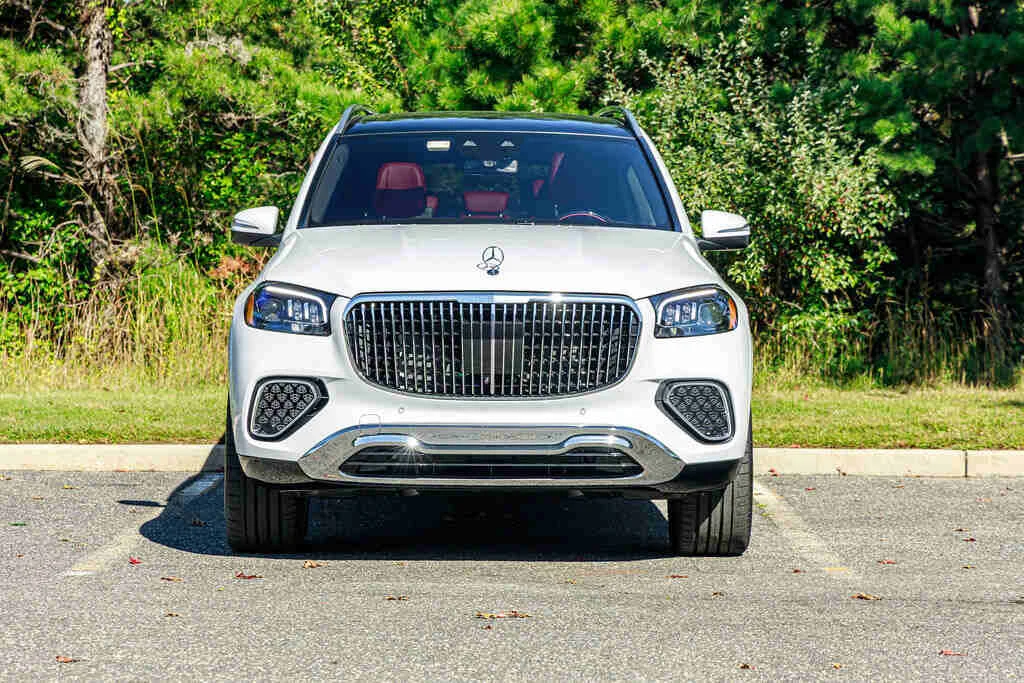 Maybach GLS 600 photo 2