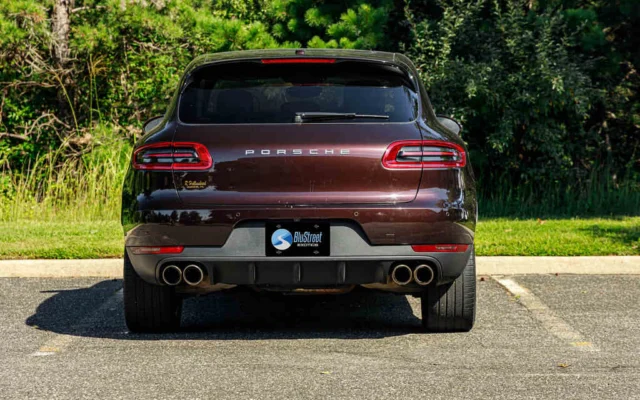 Porsche Macan Brown