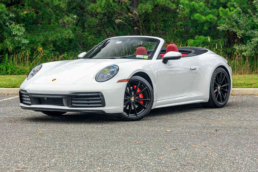 Porsche 911 White