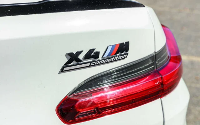 BMW X4M White