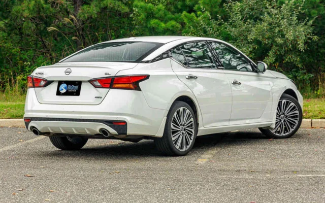 Nissan Altima