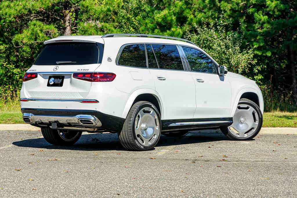 Maybach GLS 600 photo 4